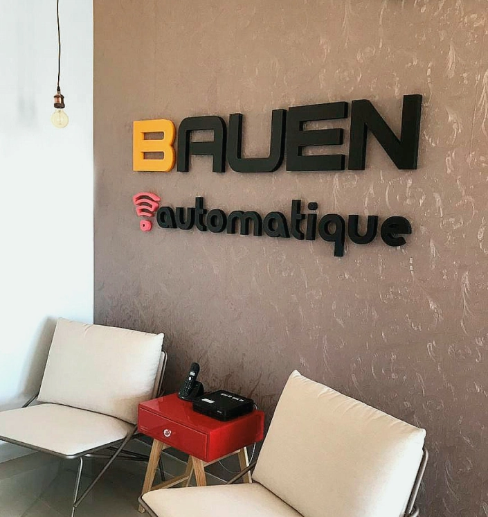 <strong><em>Escrit&oacute;rio</em><br />Saiba mais sobre nossa hist&oacute;ria</strong>